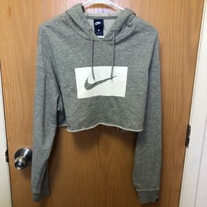 NIKE Grey Cropped Hoodie